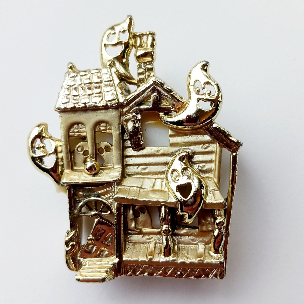 Gold Tone Haunted House Brooch with Ghosts AJC Signed Halloween Vintage
